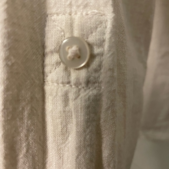 Kim Rodgers women’s size large oatmeal colored blouse - Picture 3 of 4